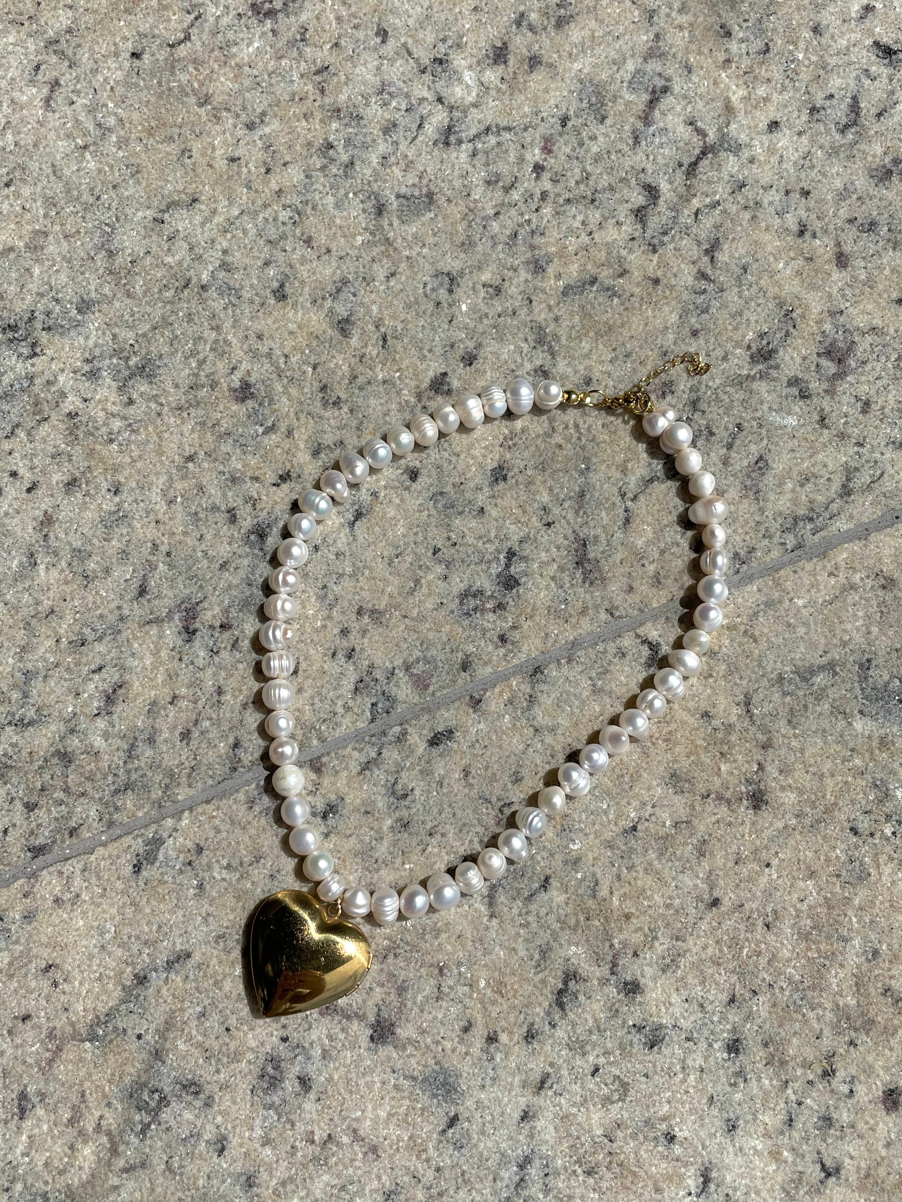 Collar Josefina