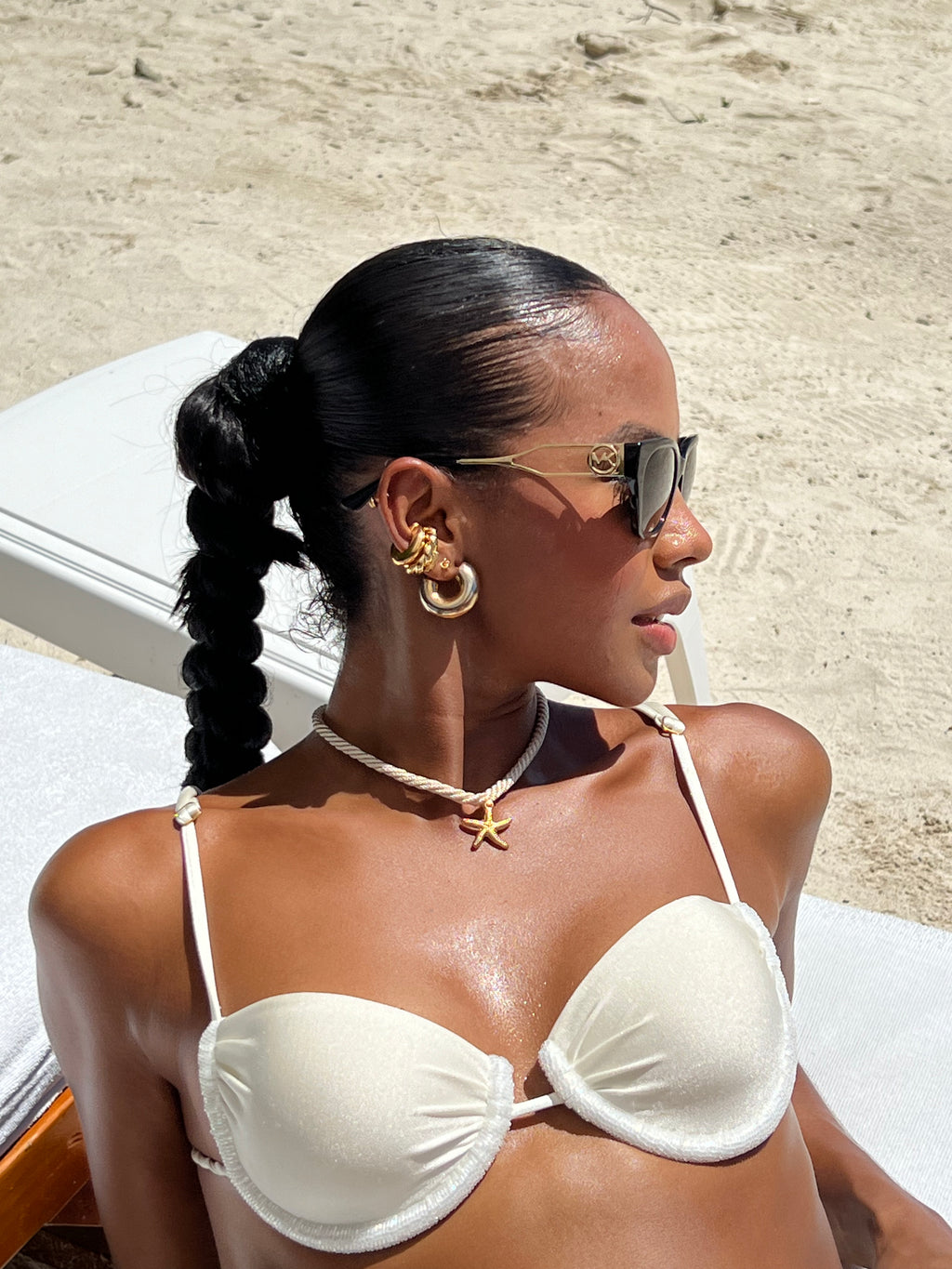 Collar Bora